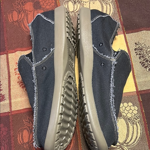 CROCS Black Loafers Slip-Ons - Picture 2 of 8